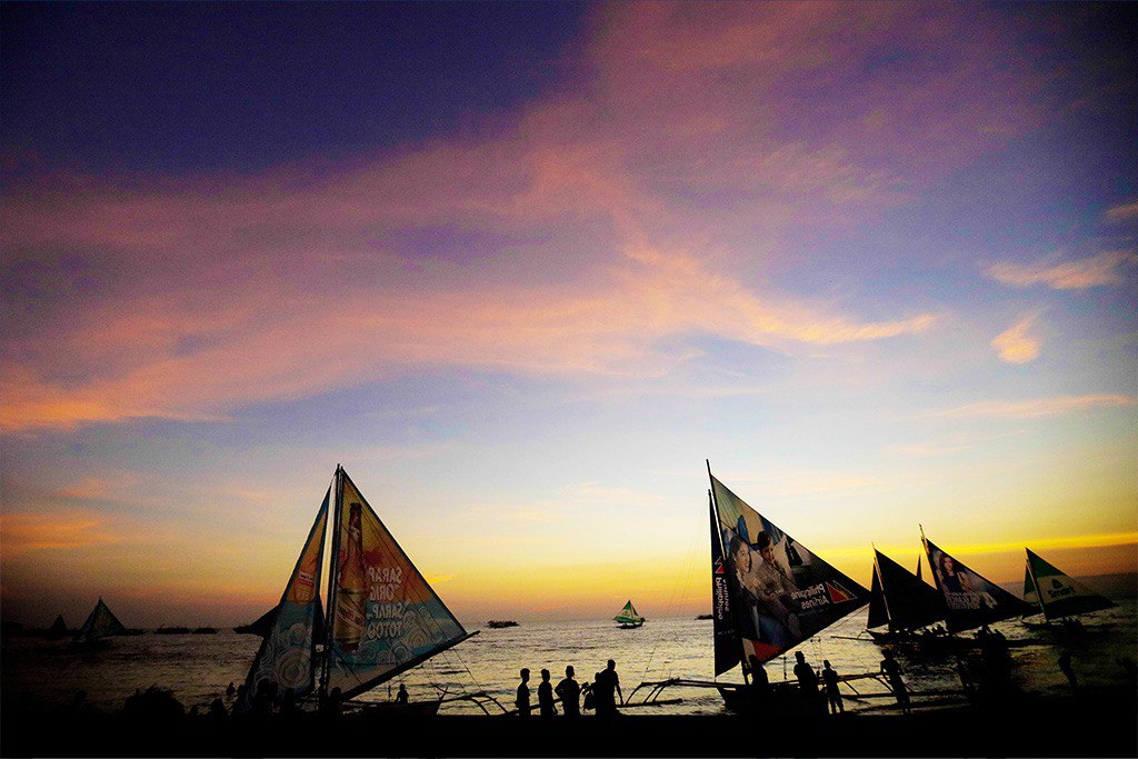 Beach Sunset - Boracay Sands Hotel