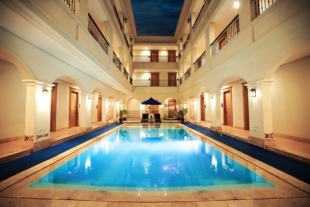 Night Swimming - Boracay Sands Hotel